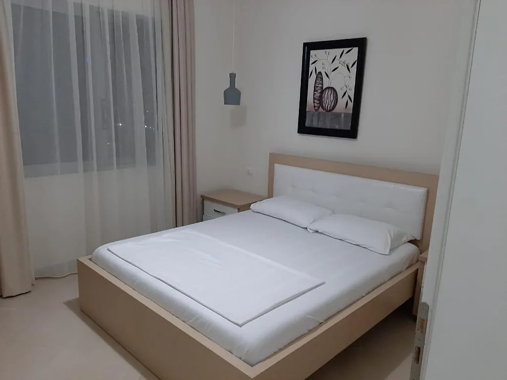Luna Apartment Radhime Vlore